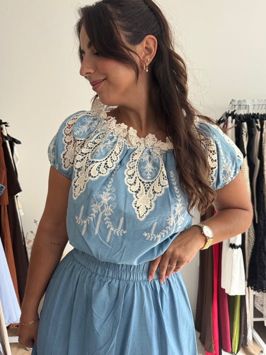 CONJUNTO COMPORTA