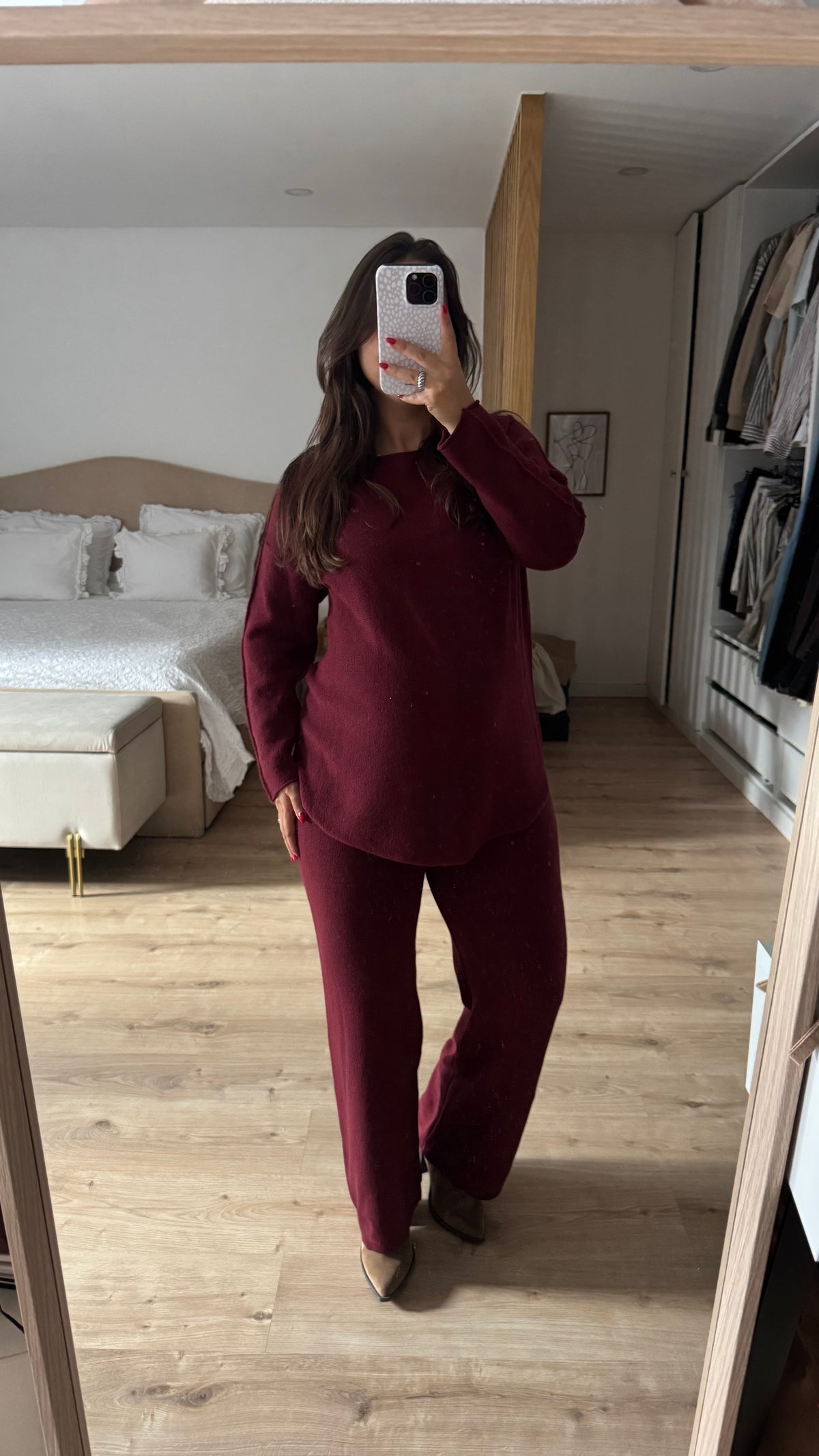 CONJUNTO LAURA