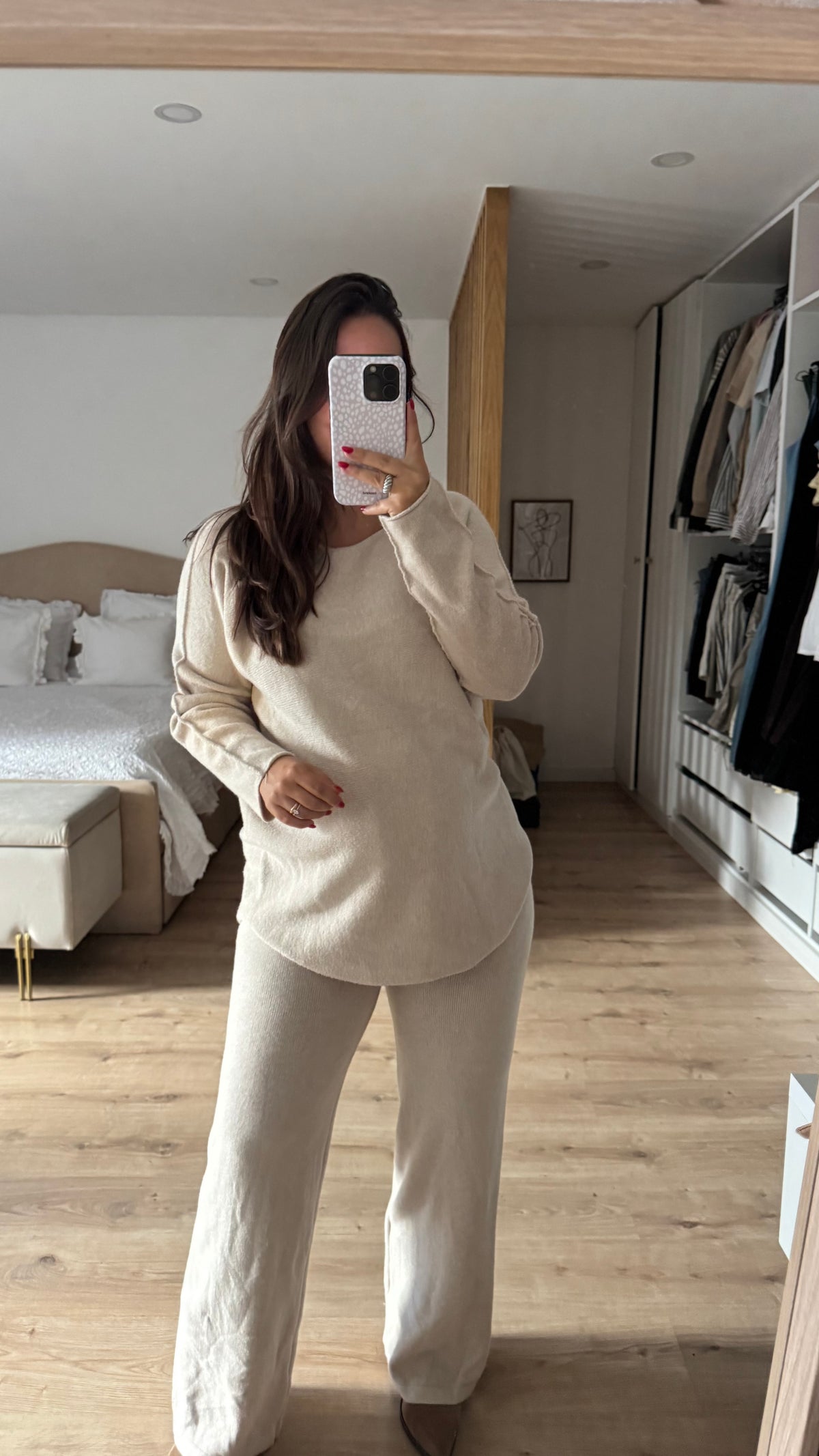 CONJUNTO LAURA