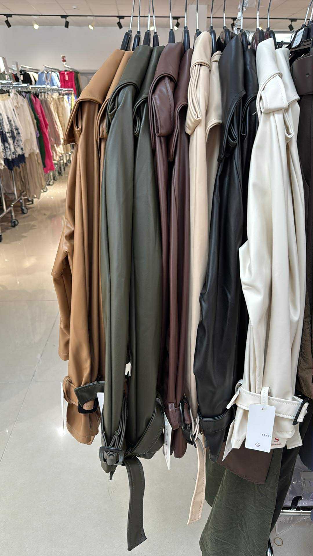 GABARDINE IVY